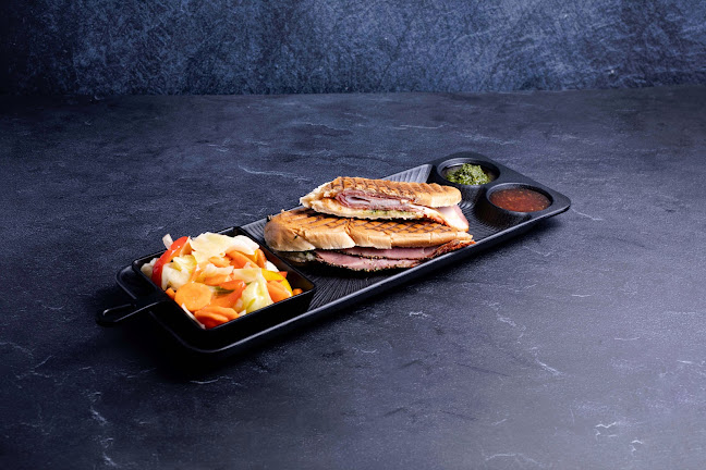 אדר 4, חנות 10, אשדוד