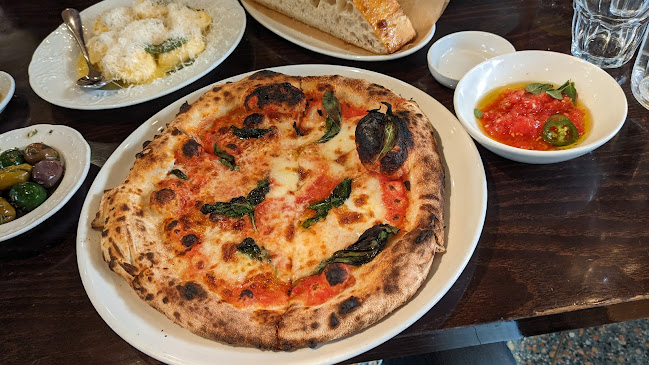 מגזינו - תל אביב-יפו