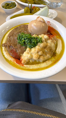 פול'ס - חומוסיה בשוק - תל אביב-יפו