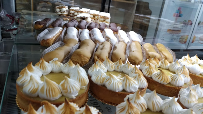 לה פטיסייר - רחביה - קונדיטוריה ירושלים - הסעדה