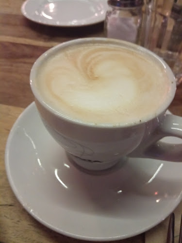 הצרפתיה הקטנה - הסעדה