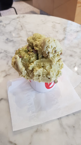 לג'נדה LEGENDA - הסעדה