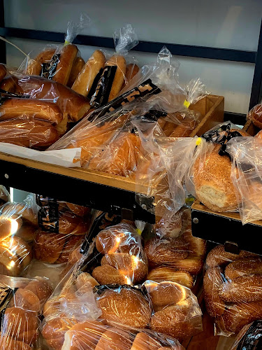 מאפיית אריאל - הסעדה