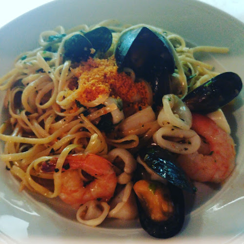 ג'ויה - הסעדה