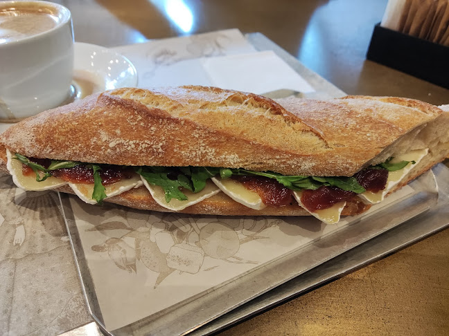 נונו מימי פתח תקווה - הסעדה