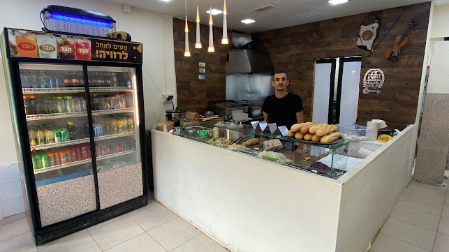 השניצל של מושיקו - מושיקו - הסעדה