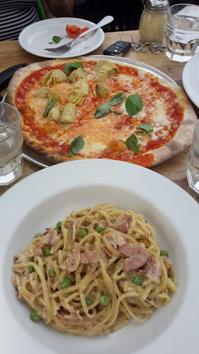 איטלקיה בפשפשים - הסעדה