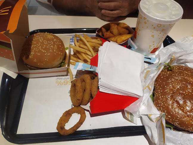 מקדונלד'ס - גרנד קניון חיפה מתחם המסעדות קומה 3 - חיפה