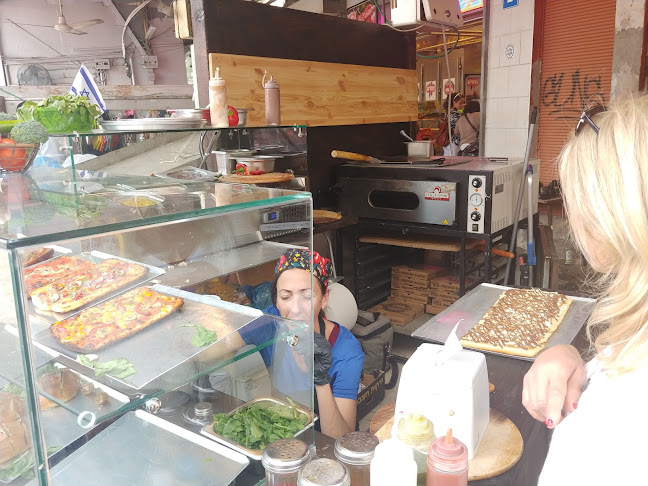 פצ׳אפורי Pachapuri - הסעדה