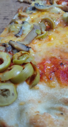 דודא לפיצה ירושלים תחנה מרכזית - הסעדה