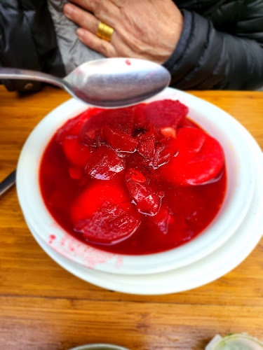 עזורה - הסעדה