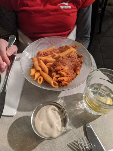 התחתית - תל אביב-יפו