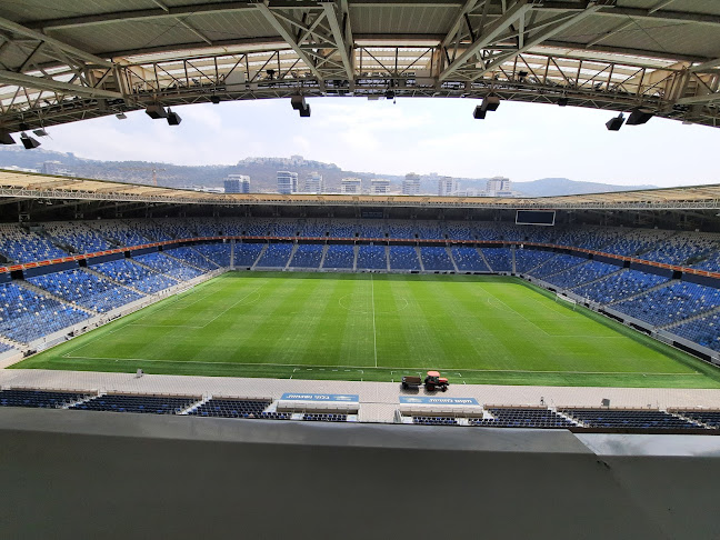 780 16, קרית אתא