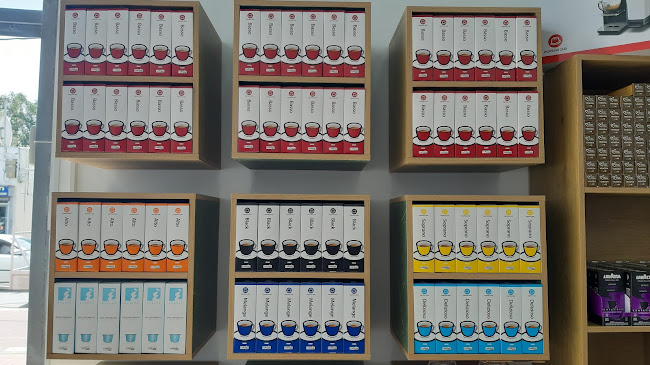 Opinii despre IL COFFEE (אי אל קופי) הבית לאוהבי קפה în אשקלון - הסעדה