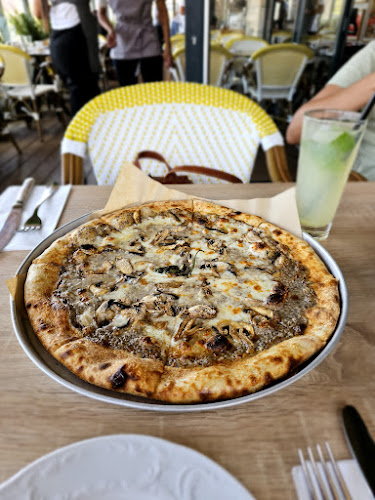 ג׳ויה ראש פינה - הסעדה