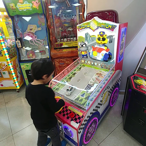 מקדונלד'ס - קניון עזריאלי ראשונים - הסעדה