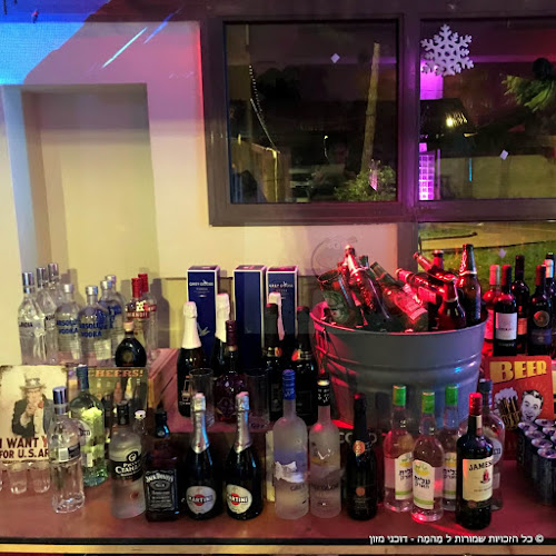 דוכני מזון וקייטרינג לאירועים - קזינו דה פריז