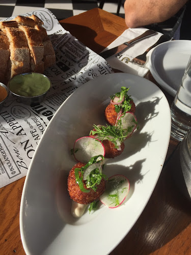 דרך חברון 12, ירושלים