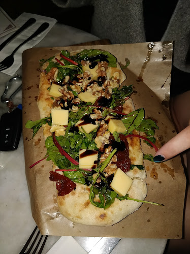 Wine Bar - הסעדה