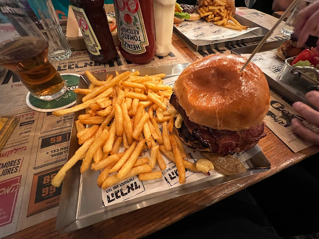 הגראז' - ראשון לציון