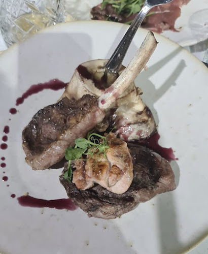 סנדר קייטרינג בוטיק - הסעדה