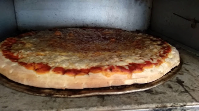 פיצה הלל Pizza Halel