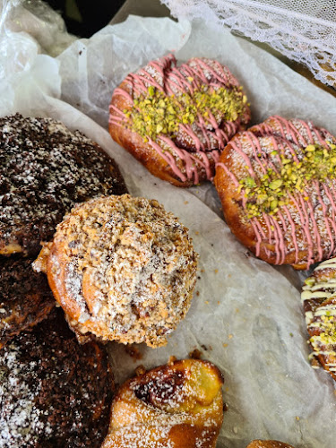 Comentarii opinii despre Bake Shop by Vicky Burstein