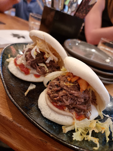 מינה טומיי - Minna Tomei חיפה, מרכז קסטרא - הסעדה