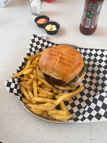 פורט 19 רמה"ש - רמת השרון