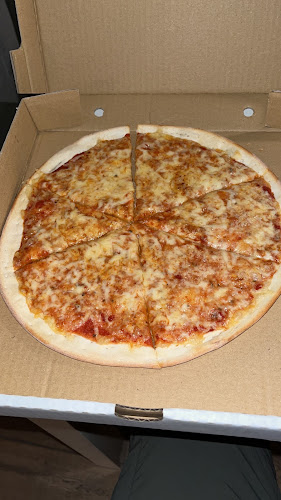 Opinii despre פיצריה הגוש תל אביב în תל אביב-יפו - הסעדה