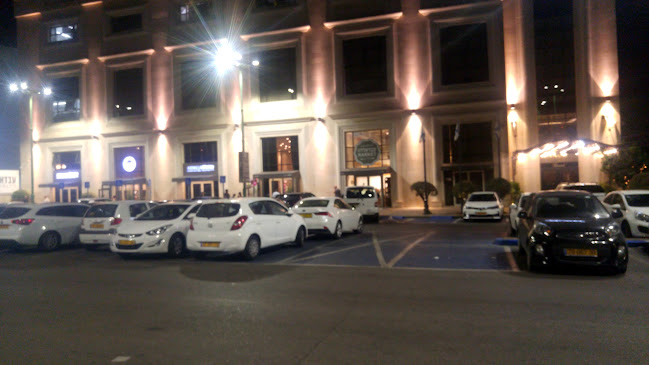 עבדאללה גריל בשרים - הסעדה