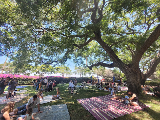 א-קפלה עגלת קפה - הסעדה