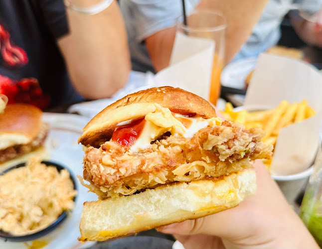 הרצל 16 - הסעדה