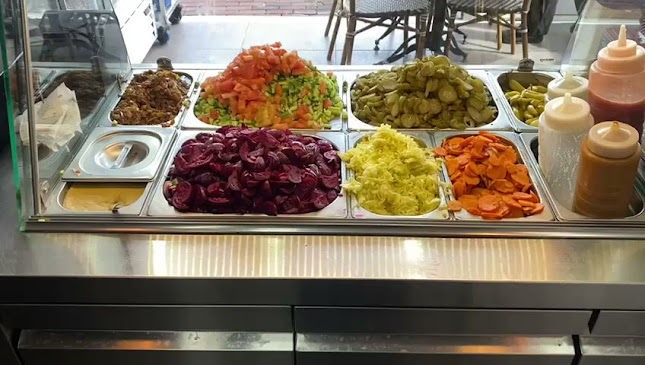 חומוס ופלאפל נ נח - חיפה