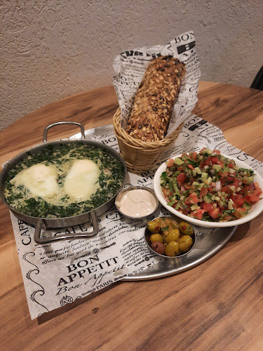 קפה הנדיב כשר - הרצליה