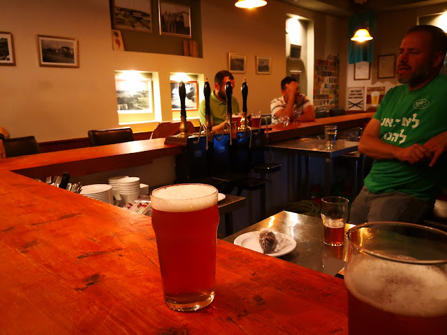 Benny's Cask Ale Pub