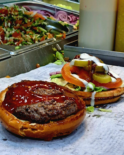 השניצל של מושיקו - מושיקו - בני ברק