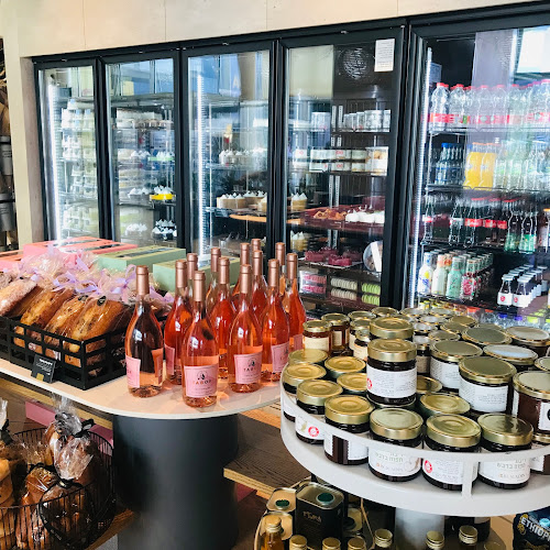 רולדין - הסעדה