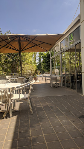 ביי דה וויי כפר סבא Buy The Way Kfar Saba - הסעדה