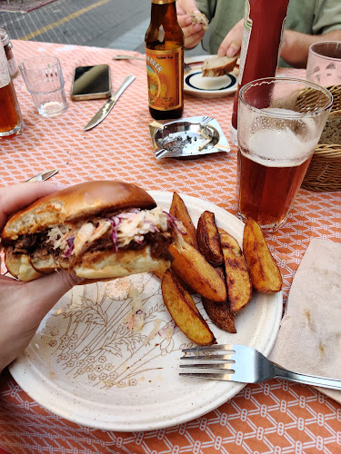 רבי יוחנן 8, תל אביב-יפו