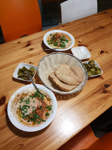 חומוס אליהו בני ברק - הסעדה