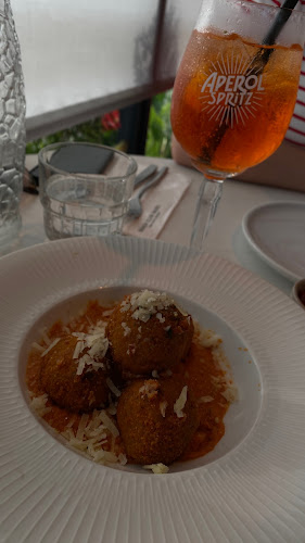 ביץ׳ קלאב חיפה - Beach Club Haifa - חיפה