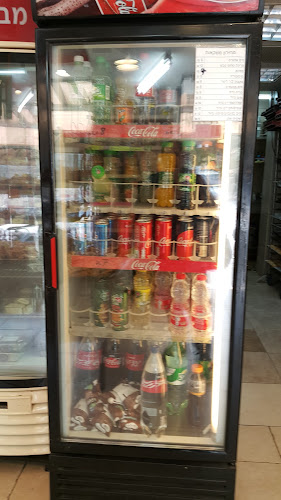 קונדיטוריית ענבל - הסעדה