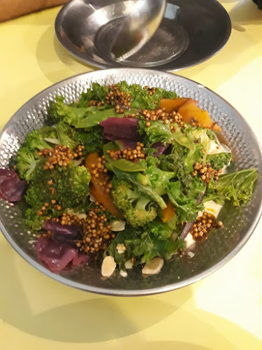 נחלת בנימין 68, תל אביב-יפו