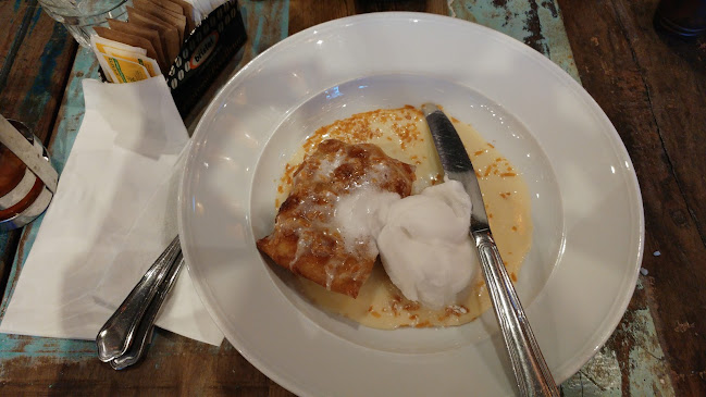 טייגר לילי - הסעדה