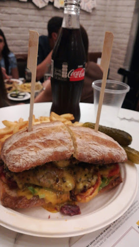 Opinii despre האטץ' în ירושלים - הסעדה