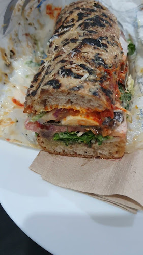 Opinii despre רחל בשדרה - שרונה מרקט în תל אביב-יפו - הסעדה