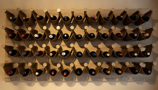 לוטי lotti wine spot - הסעדה