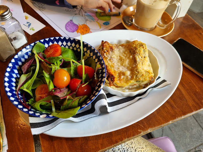 קפה נונה - הסעדה