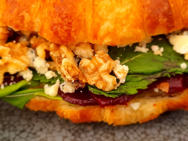 Opinii despre אורלי סיטבון פטיסרי în נהריה - הסעדה